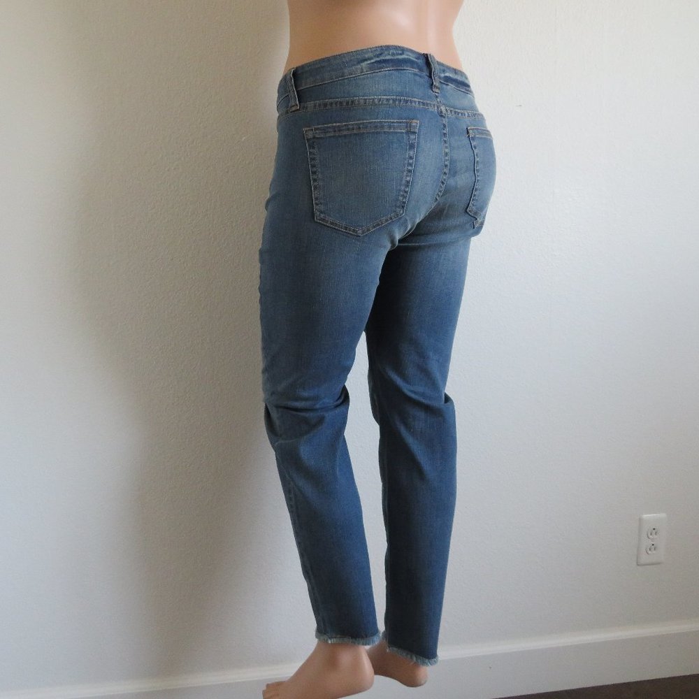 Frayed Skinny Jeans Women's Plus Size 20 NWOT - Picture 2 of 4